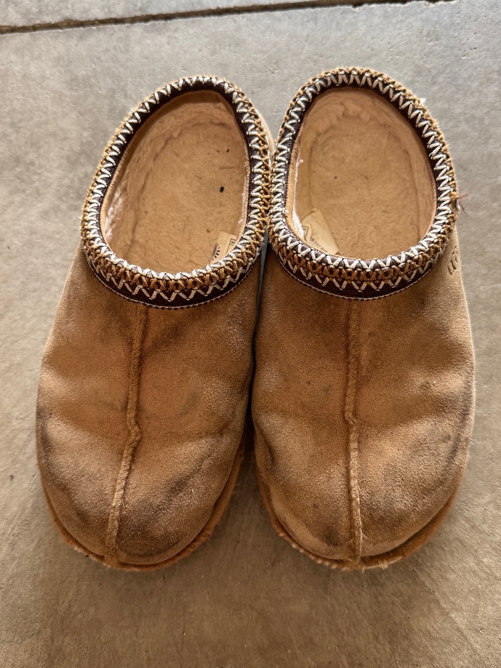 UGG Tasman women size 7